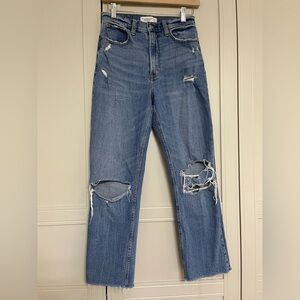 Abercrombie & Fitch The Ankle Straight Ultra High Rise Curve Love Distressed